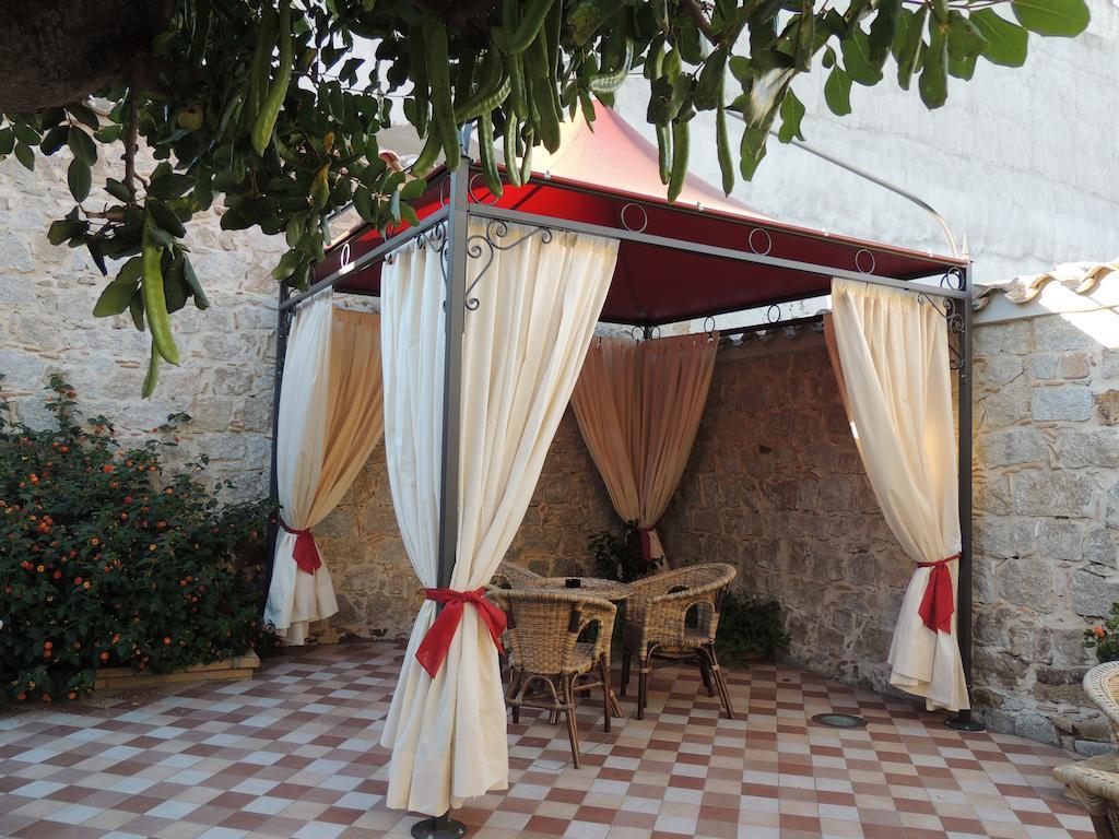 Hotel Arcupintau Villasimius