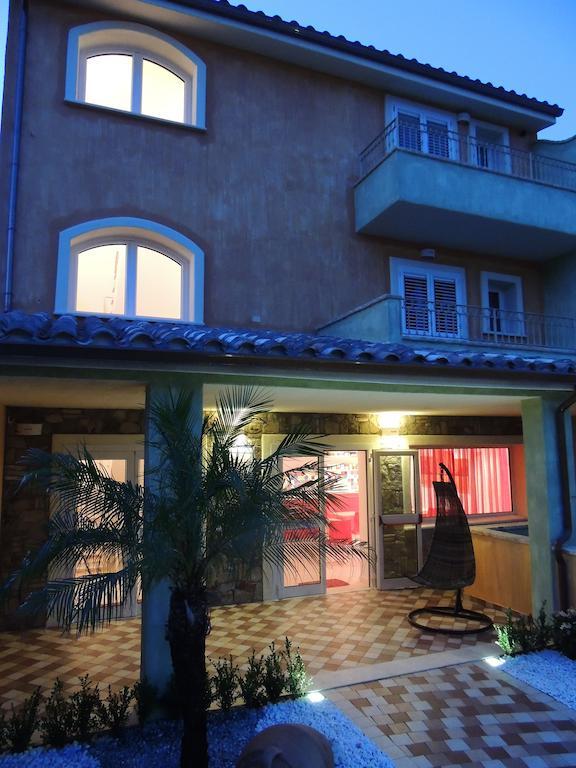 Hotel Arcupintau Villasimius